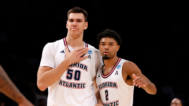Northwestern v Florida Atlantic