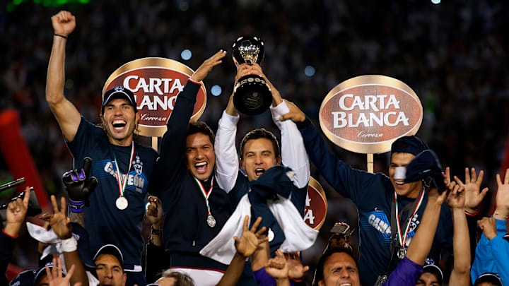 Monterrey v Santos - Apertura 2010 Monterrey v Santos - Apertura 2010