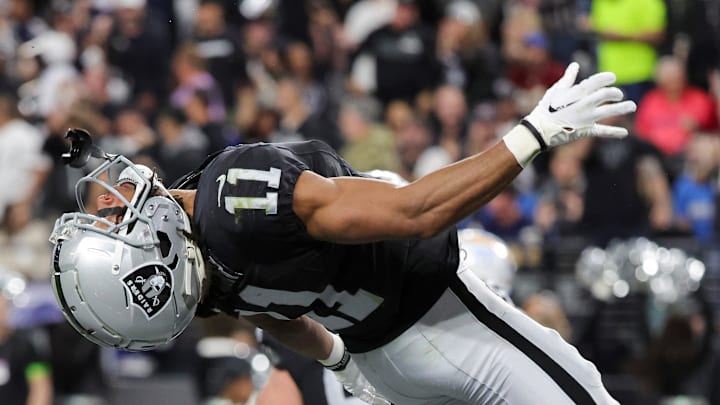 Los Angeles Chargers v Las Vegas Raiders