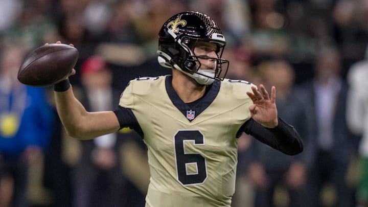 New Orleans Saints quarterback Tyler Shough (6) throws against the New York Jets during the first half at Caesars Superdome. 