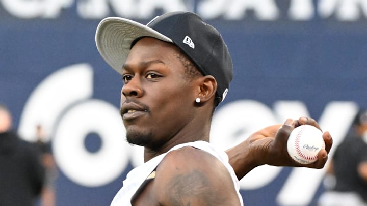 Oct. 3, 2025; Toronto, Ontario, Canada; New York Yankees second baseman Jazz Chisholm (13) throws the ball during workouts at Rogers Centre.