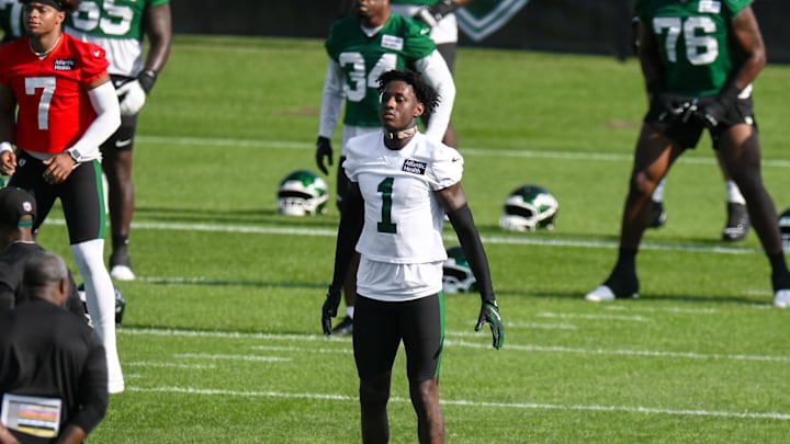 Jul 24, 2025; Florham Park, NY, USA; New York Jets cornerback Sauce Gardner (1) warms up during training camp at Atlantic Health Jets Training Center. Mandatory Credit: John Jones-Imagn Images Jul 24, 2025; Florham Park, NY, USA; New York Jets cornerback Sauce Gardner (1) warms up during training camp at Atlantic Health Jets Training Center. Mandatory Credit: John Jones-Imagn Images