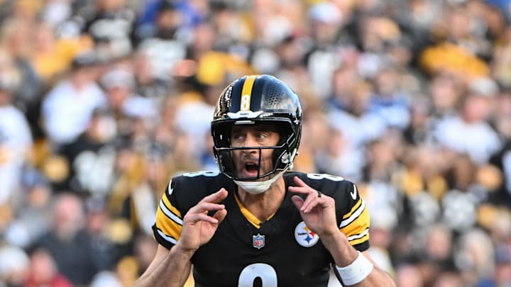 Nov 2, 2025; Pittsburgh, Pennsylvania, USA;  Pittsburgh Steelers quarterback Aaron Rodgers (8) calls a play at the line against the Indianapolis Colts during the second half at Acrisure Stadium. Mandatory Credit: Barry Reeger-Imagn Images