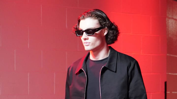 Chicago Bulls guard Josh Giddey (3) walks into the United Center before a game against the Memphis Grizzlies.
