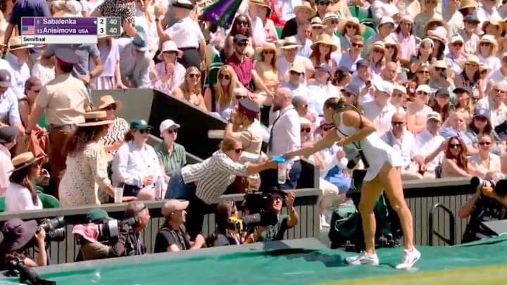 Sabalenka was in the middle of a Wimbledon semifinal match vs. Amanda Anisimova.