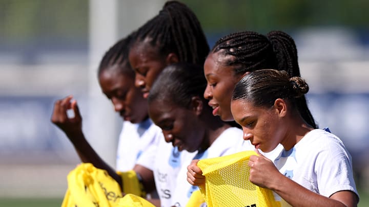 FBL-FRA-WC-2023-WOMEN-TRAINING