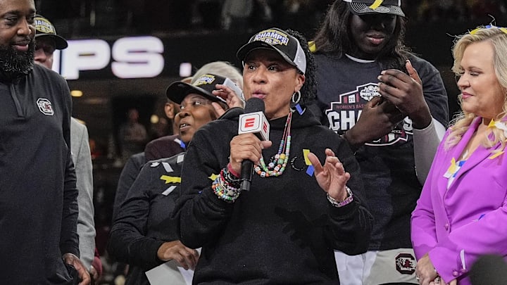 Mar 9, 2025; Greenville, SC, USA; South Carolina Gamecocks head coach Dawn Staley talks to the fans after her teams win over Texas Longhorns for the SEC championship at Bon Secours Wellness Arena. Mandatory Credit: Jim Dedmon-Imagn Images Mar 9, 2025; Greenville, SC, USA; South Carolina Gamecocks head coach Dawn Staley talks to the fans after her teams win over Texas Longhorns for the SEC championship at Bon Secours Wellness Arena. Mandatory Credit: Jim Dedmon-Imagn Images