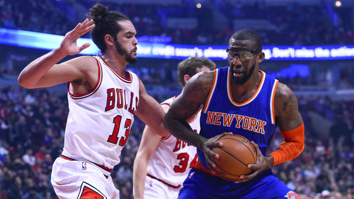 Dec 18, 2014; Chicago, IL, USA; Chicago Bulls center Joakim Noah (13) plays defense against New York