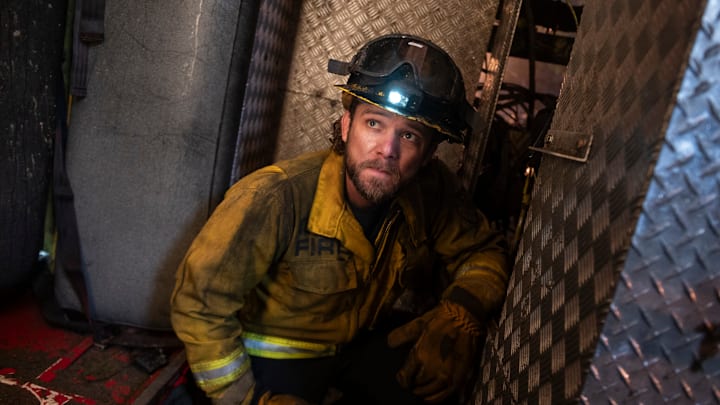 Fire Country – Pictured: Max Thieriot as Bode Leone