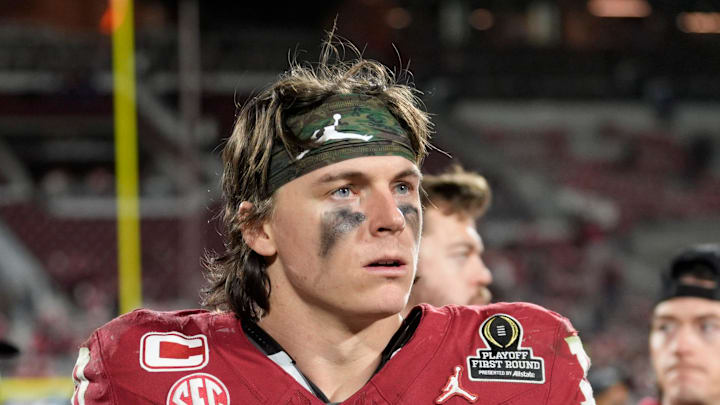 Oklahoma's John Mateer (10) reacts following the College Football Playoff game between the University of Oklahoma Sooners (OU) and the Alabama Crimson Tide at the Gaylord Family Ð Oklahoma Memorial Stadium in Norman, Okla., Friday Dec. 19, 2025.