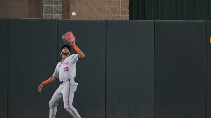 Apr 11, 2025; West Sacramento, California, USA; New York Mets outfielder Jose Siri (19) makes a catch second inning of the game against the Oakland Athletics at Sutter Health Park. Mandatory Credit: Ed Szczepanski-Imagn Images Apr 11, 2025; West Sacramento, California, USA; New York Mets outfielder Jose Siri (19) makes a catch second inning of the game against the Oakland Athletics at Sutter Health Park. Mandatory Credit: Ed Szczepanski-Imagn Images