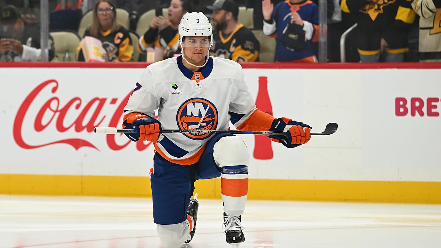 NY Islanders scratch Maxim Tsyplakov for Oilers game, Patrick Roy explains