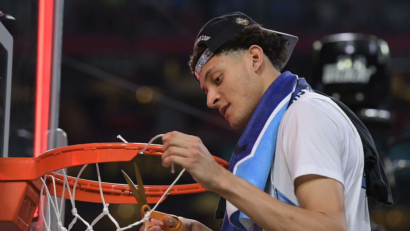 Former UNC basketball stars return to campus for summer workouts