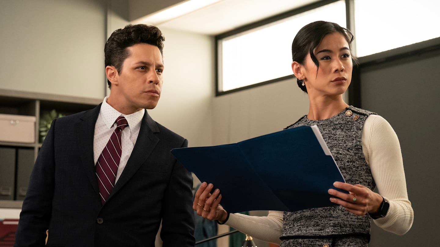 What's on TV tonight, Feb. 6, 2025? (ABC, CBS, NBC, FOX, The CW) - What Streaming Service Has Abc Cbs Nbc And Fox