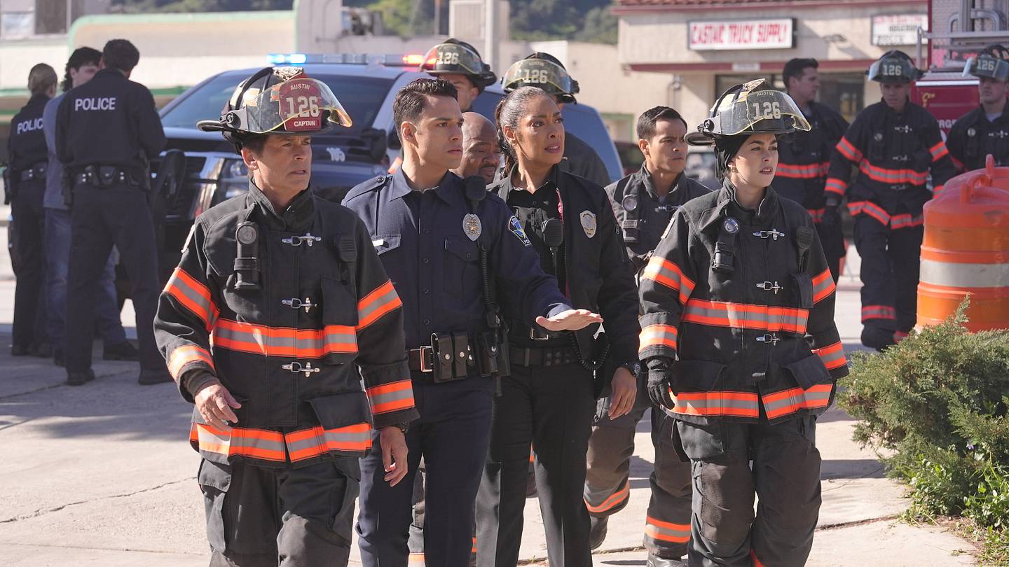911: Lone Star didn't move to ABC for this disappointing reason