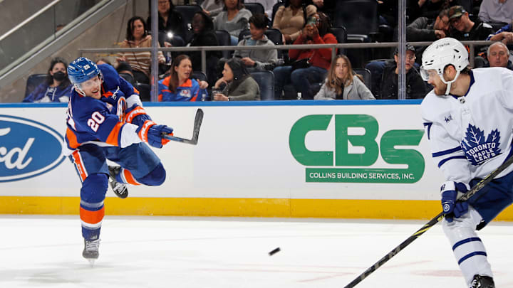 Toronto Maple Leafs v New York Islanders