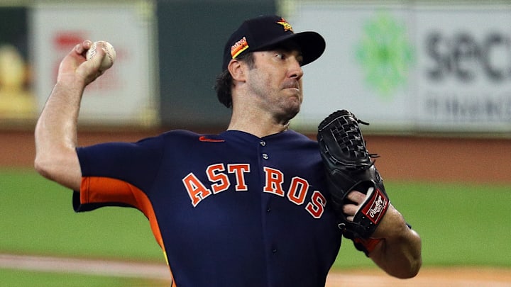 Justin Verlander se mostró ante varios equipos en Florida