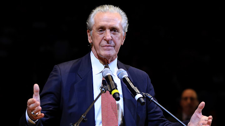 Pat Riley debutó como entrenador de Los Angeles Lakers en 1981