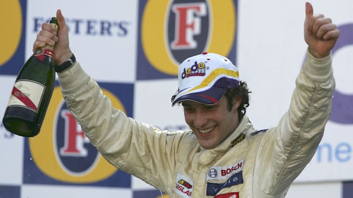 Bruno Senna siguió los pasos de Ayrton y es piloto de automovilismo 