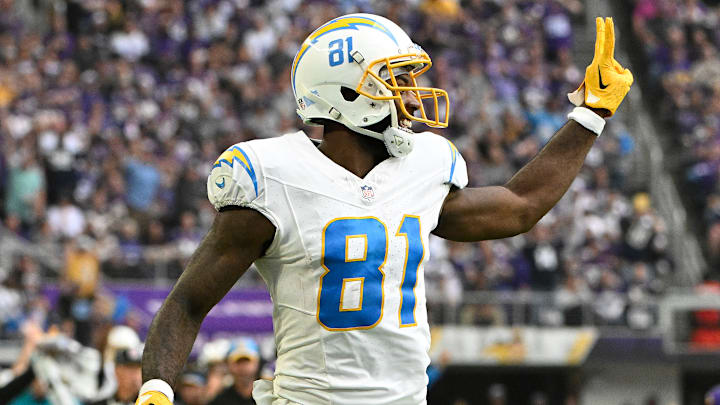 Los Angeles Chargers v Minnesota Vikings