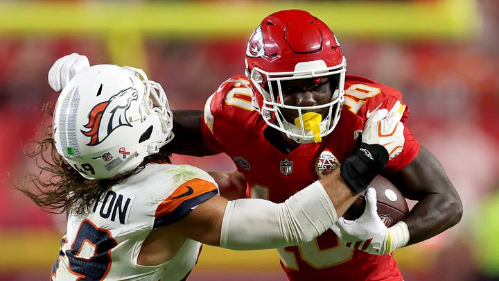 Denver Broncos v Kansas City Chiefs
