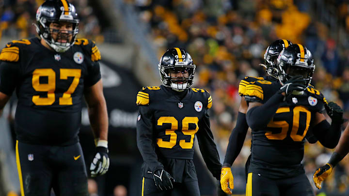 New England Patriots v Pittsburgh Steelers
