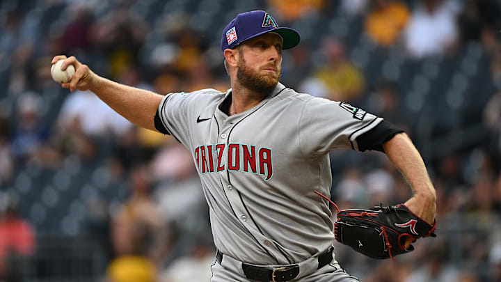 Arizona Diamondbacks v Pittsburgh Pirates