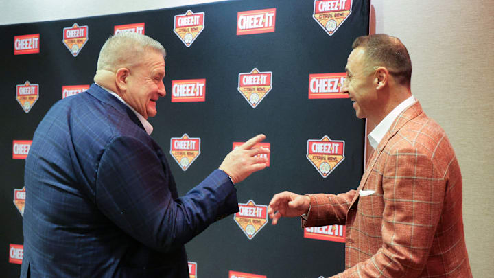 SPORTS-FBC-MICHIGAN-TEXAS-PREVIEW-OS