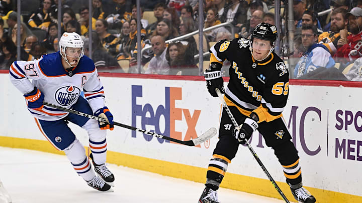 Edmonton Oilers v Pittsburgh Penguins