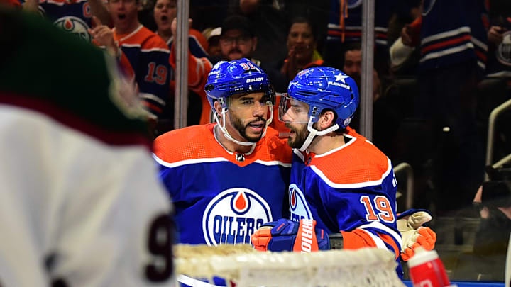 Arizona Coyotes v Edmonton Oilers