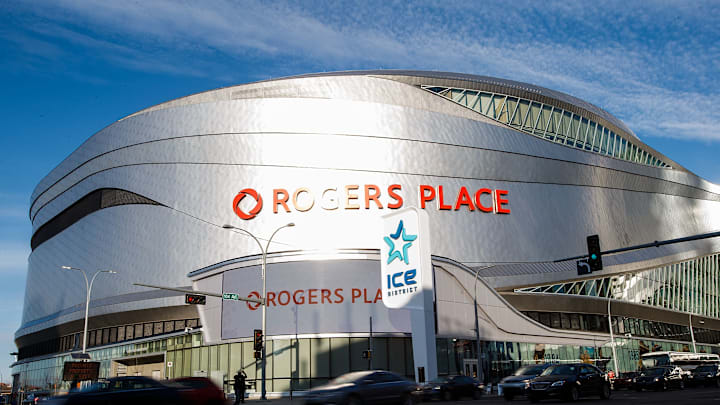Calgary Flames v Edmonton Oilers