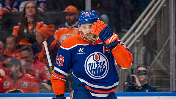 Calgary Flames v Edmonton Oilers