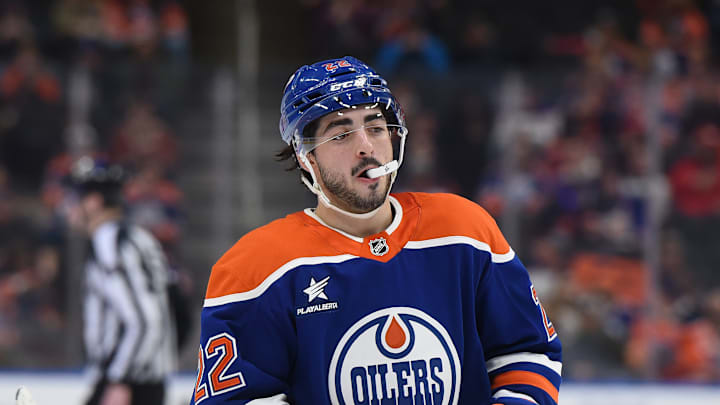 Anaheim Ducks v Edmonton Oilers