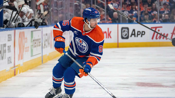 Los Angeles Kings v Edmonton Oilers