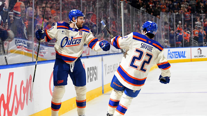 Winnipeg Jets v Edmonton Oilers