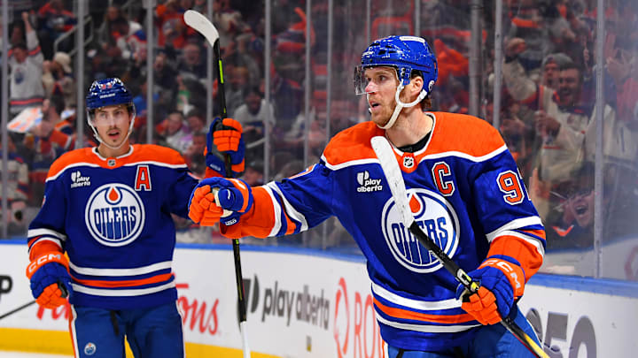 Nashville Predators v Edmonton Oilers