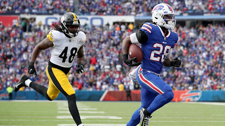 Pittsburgh Steelers v Buffalo Bills