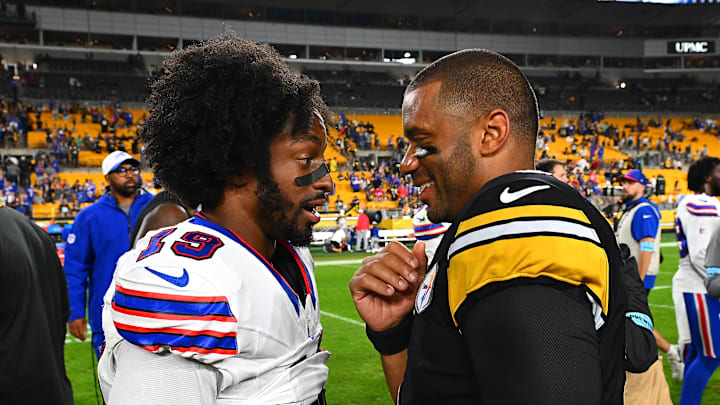 Buffalo Bills v Pittsburgh Steelers