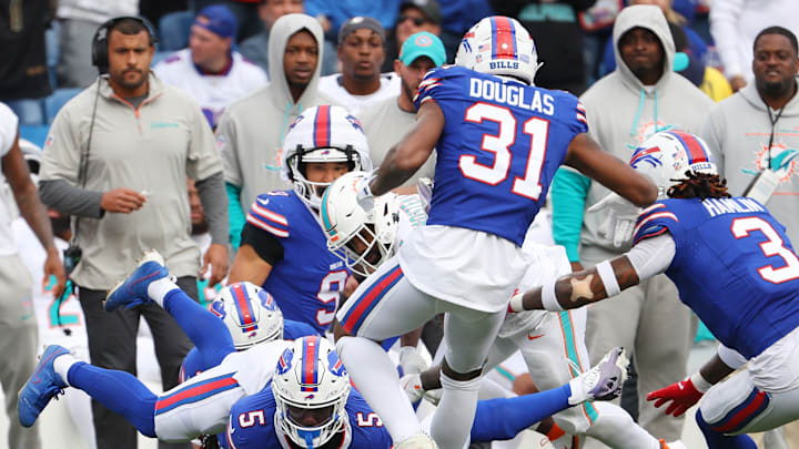 Miami Dolphins v Buffalo Bills