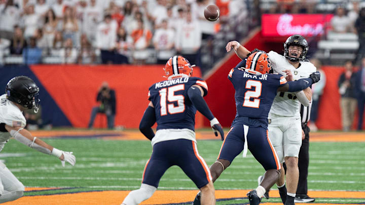 Take an in-depth look at the linebacker position for the Syracuse Orange football team during the upcoming 2025 season.
