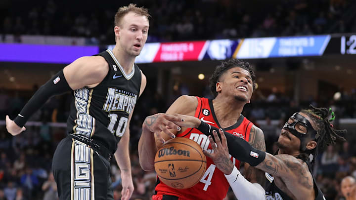Could the Houston Rockets target Luke Kennard?
