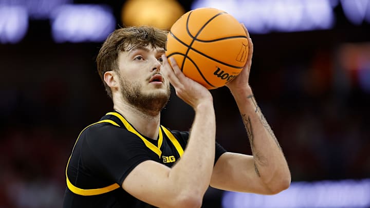 Iowa v Wisconsin