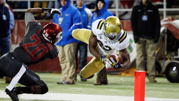 UCLA v Washington State UCLA v Washington State