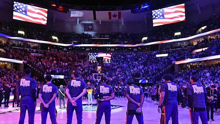 Phoenix Suns v Memphis Grizzlies