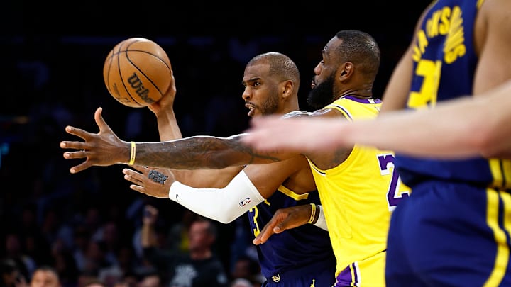 Golden State Warriors v Los Angeles Lakers