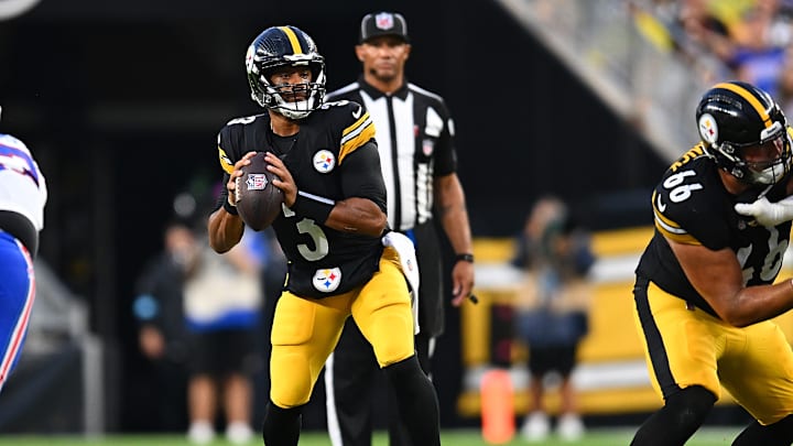 Buffalo Bills v Pittsburgh Steelers