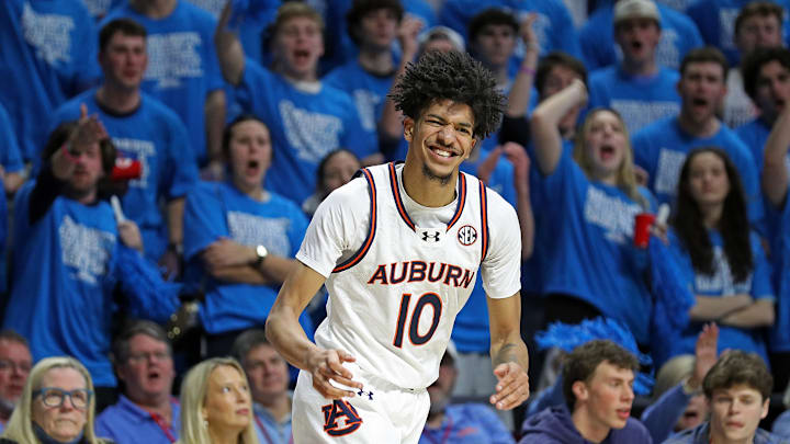 Auburn v Ole Miss