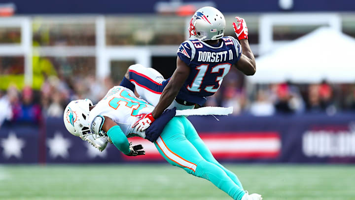 Miami Dolphins v New England Patriots