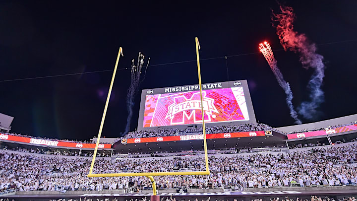Arizona v Mississippi State