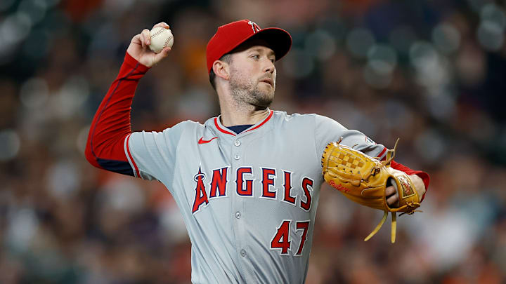 Los Angeles Angels v Houston Astros